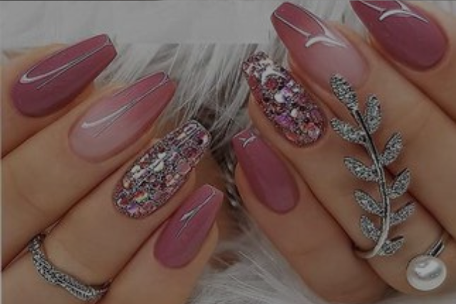 nails